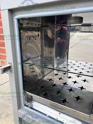 USED VWR / SHEL LAB 1330GM GRAVITY CONVECTION OVEN 240°C 1.6 CU. FT.