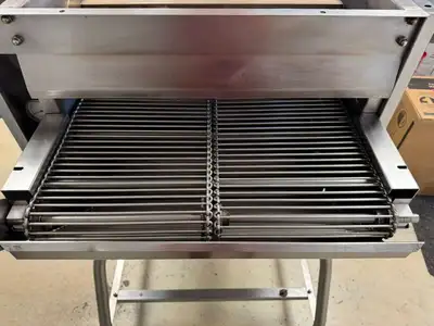 Used Nieco Used Nieco 820 Natural Gas Automatic Conveyor Cheese Melter 55,000 BTU Salamanders & Cheese Melters Illinois US | Falcon Restaurant Supply #1375029