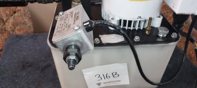 USED POWER TEAM PE172S