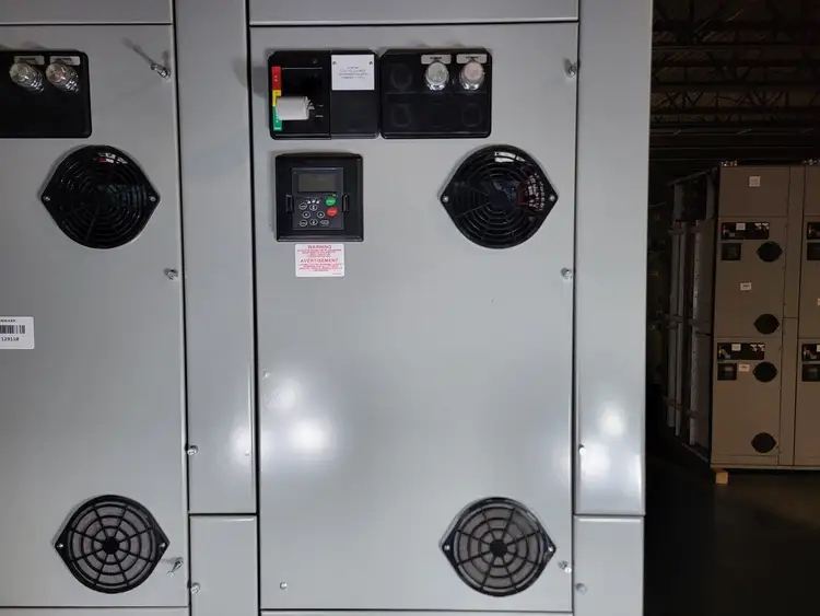 Used EATON SVX005A1-5A4N1 Switchgears British Columbia CA | Lenmark #240249
