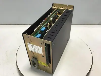 USED HUSKY 9152