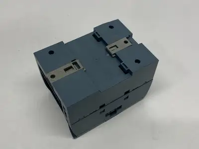 USED SIEMENS SIMATIC S7-1200 DIGITAL OUTPUT MODULE SM 1226