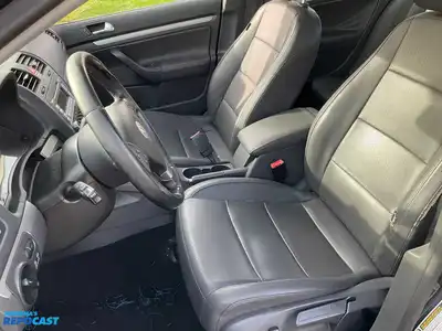USED 2009 VOLKSWAGEN JETTA