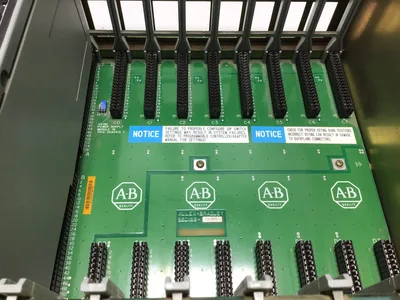 Allen-Bradley 1771-A2B 8 Slot I/O Chassis PLC Processor Power Supply & Cards Key