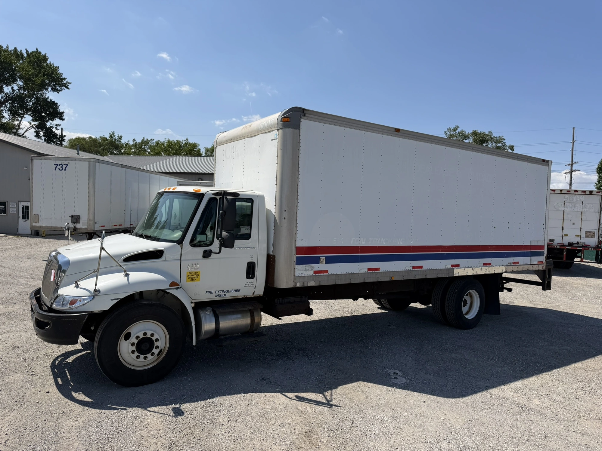 Used 2005 INTERNATIONAL 4300 SBA4X2 Box trucks Indiana US | Miedema Asset Management Group #1414578