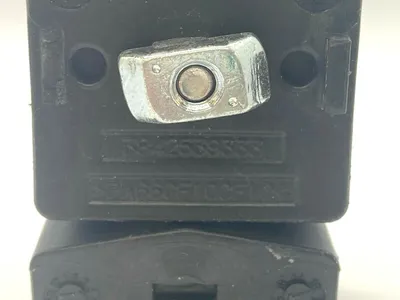 USED BOSCH REXROTH LATERAL GUIDE HOLDER