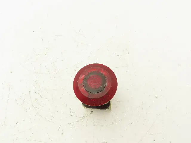Allen Bradley 800T-FXP16 D4 Red Illuminated Mushroom Push/Pull Button 30mm