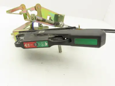 Allen Bradley 6608C44 Circuit Breaker Disconnect Handle Mechanism 36" Cable