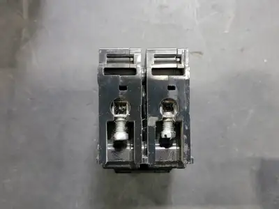 NEW CUTLER-HAMMER BA215