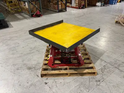 USED SOUTHWORTH 45X45 ERGONOMIC LIFT AND TURN TABLE PLATFORM, BACKSAVER