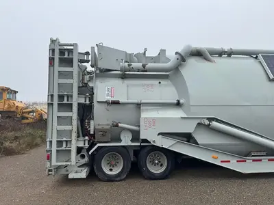 Used 2012 SANDCASTLE 60 TON Cement Silo Quebec CA | DIT Equip #1412360