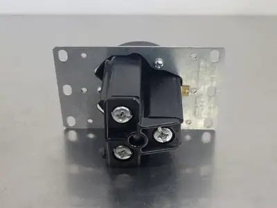 NEW LEVITON 5372