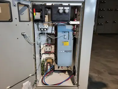 Used EATON SVX015A1-5A4N1 Switchgears British Columbia CA | Lenmark #240103