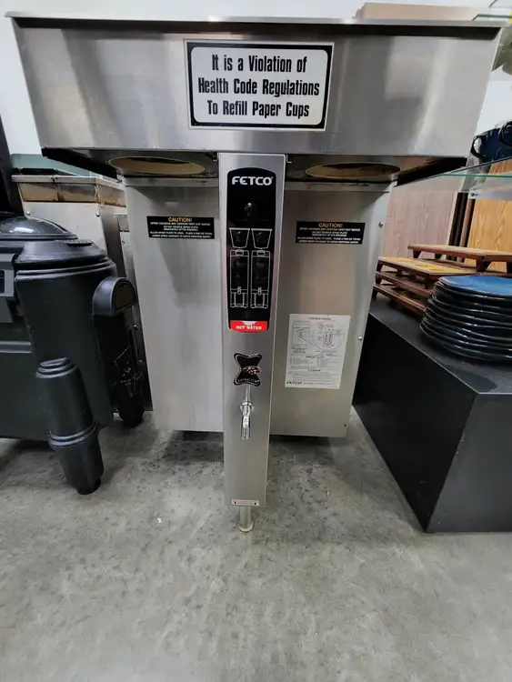 Used Fetco Used Fetco Extractor Series Twin 1 gallon Coffee Brewer Machine 220V Coffee Equipment Illinois US | Falcon Restaurant Supply #1376823
