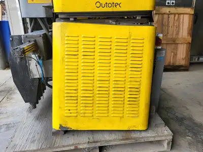 Used 2009 OUTOTEC COURIER 6I X-Ray Analytical (XRD, XRF) British Columbia CA | Lenmark #1442908