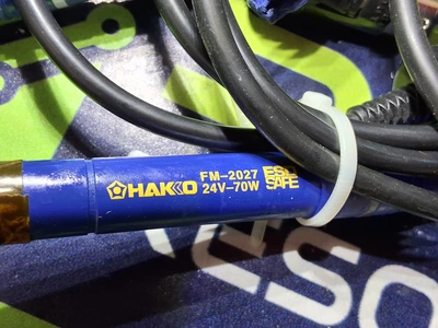 HAKKO FM-2027 SOLDERING IRON HANDPIECE 24V-70W - SOME DAMAGE