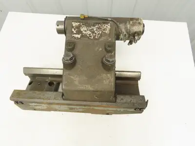 Yamazaki Mazak QT-8 Quick Turn 8 CNC Lathe Tailstock With Bed Rails