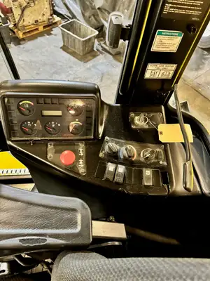 Used 2020 Yale GDP300EC Internal Combustion Forklifts: Pneumatic Tire New York US | United Lift #1446823