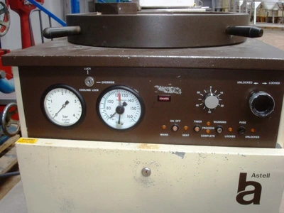 130L Astell Vertical Autoclave 6Kw