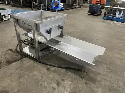 SS Vibratory Feeder