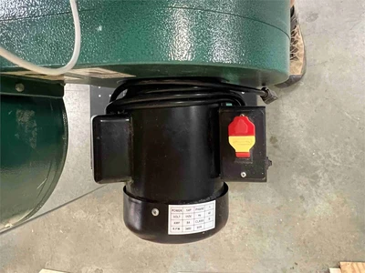 Used GRIZZLY _UNKNOWN_ Dust Collectors California US | MachineryMax #1762960