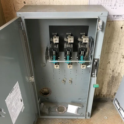 Siemens 400 Amp 600 V Non-Fused Disconnect