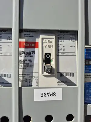 Power Distribution Center (PDC) - 600 Amp Main Breaker