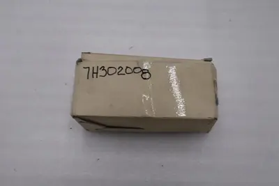 NEW OPEN BOX SMC Pressure switch table PSE200-B4C STOCK 614-D