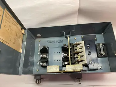 Used WESTINGHOUSE 373D 633 G06 Relays & Switches | Surplus Asset Holdings #1205621