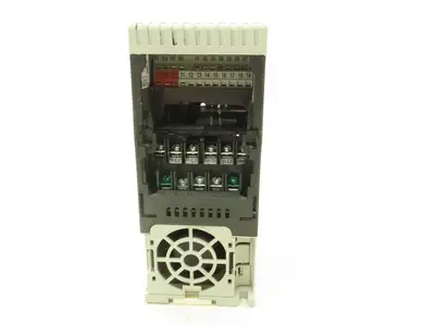 Allen Bradley 25B-D6P0N104 Powerflex 525 3Hp VFD AC Drive 480V 50/60Hz FW 7.001