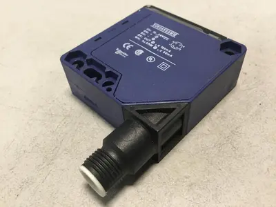 Used TELEMECANIQUE XUK0AKSAM12 Relays & Switches Michigan US | Ideal Machinery #1308923