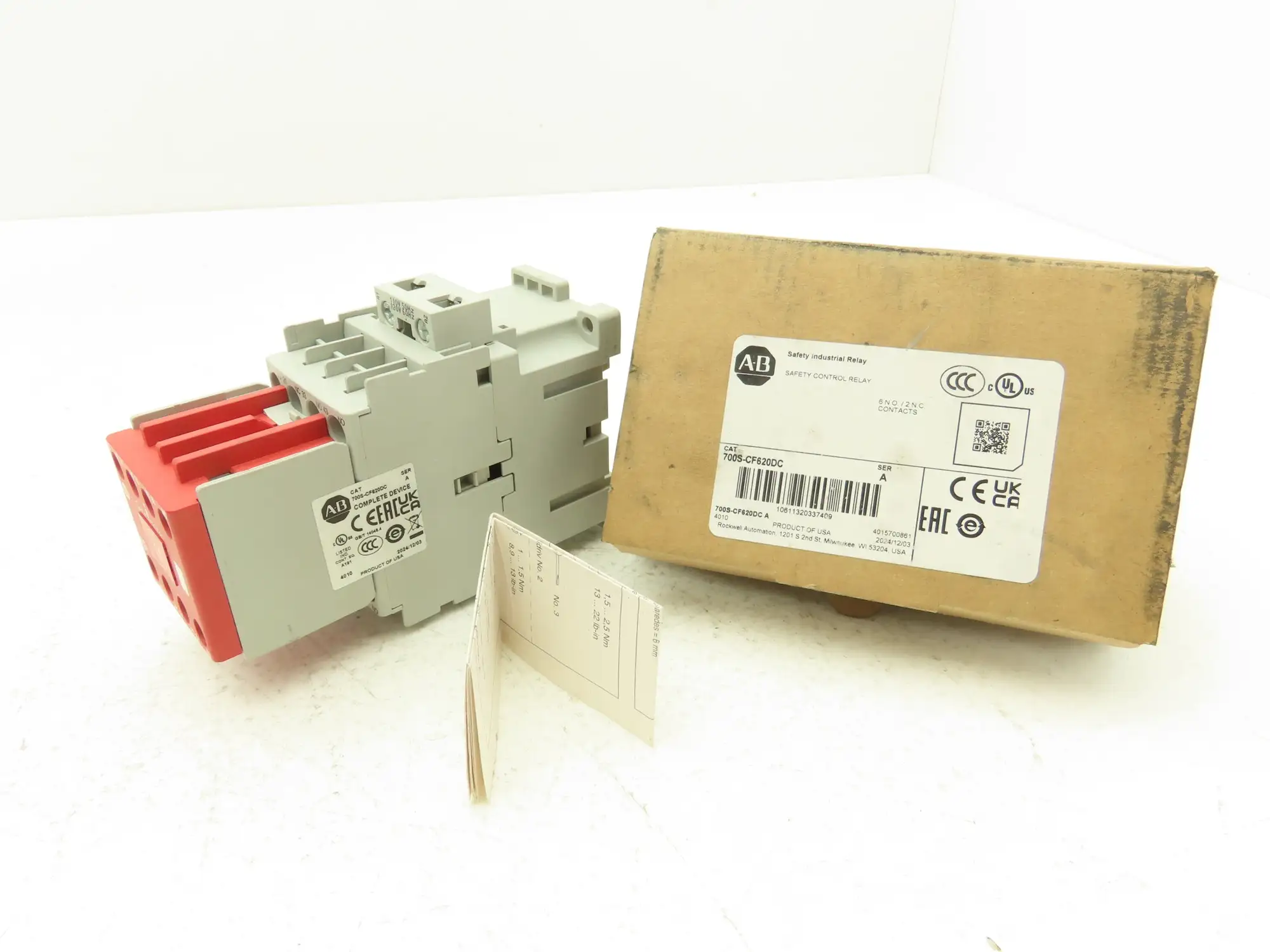Allen Bradley 700S-CF620DC Safety Control Relay 10A 600V 120VAC Coil Ser A