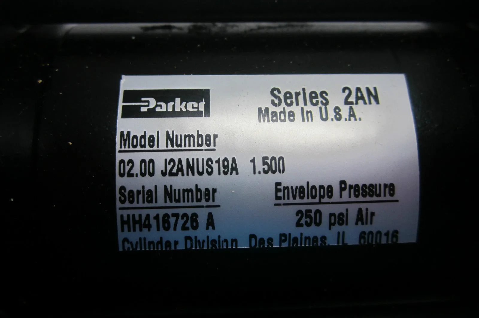 NEW PARKER 02.00 J2ANUS19A 1.500 PNEUMATIC CYLINDER SER.2AN 0200J2ANUS19A1500