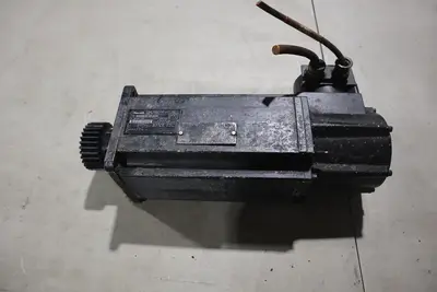 REXROTH MKE098B-047-GP0-BUNN / R911330073 HAZARDOUS LOCATION SERVO MOTOR #S-667