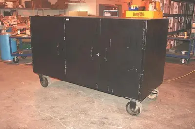 USED INDUSTRIAL FABRICATOR TB1