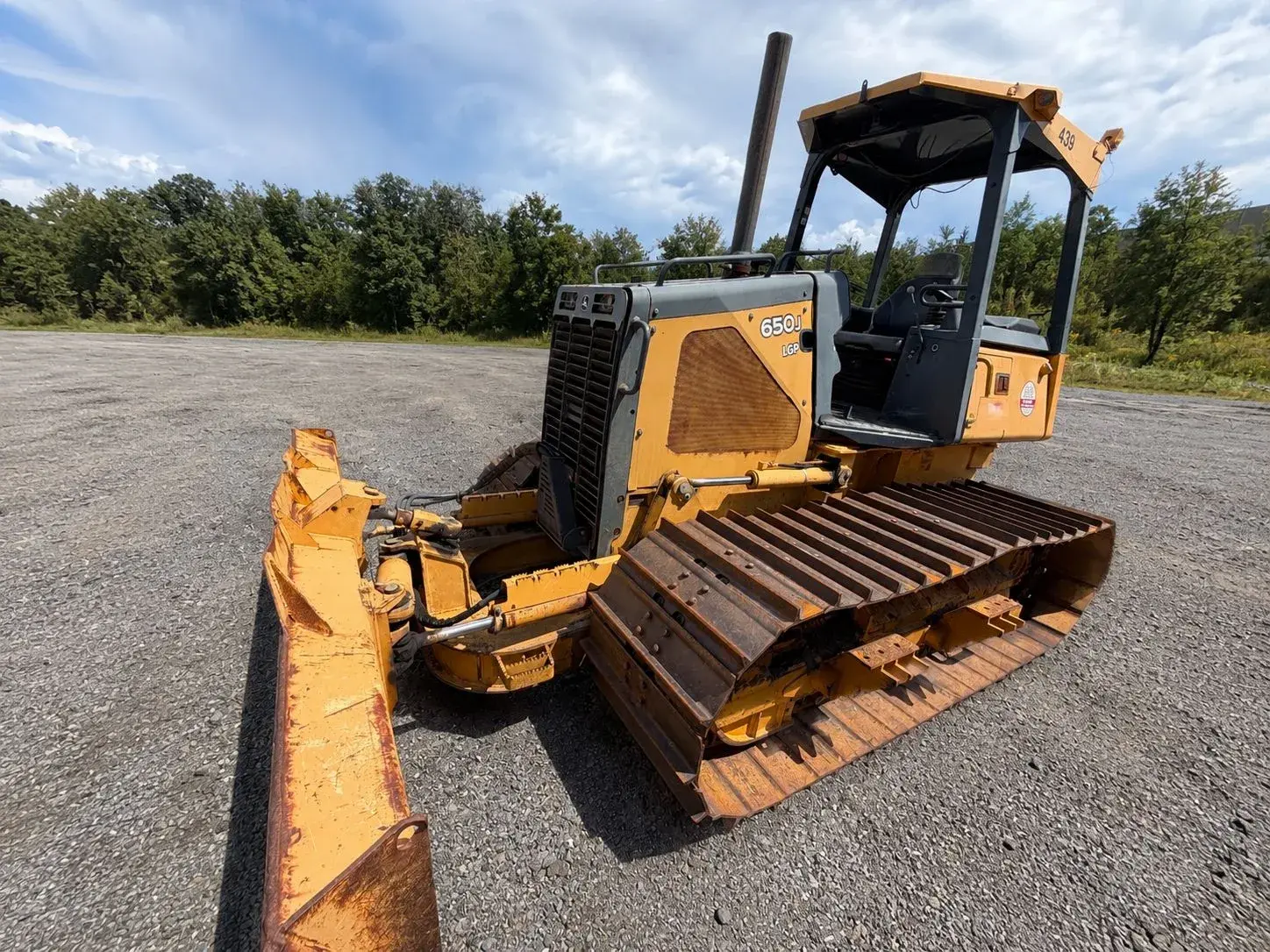 Used 2005 DEERE 650J LGP Bulldozers Pennsylvania US | Proxy Equipment #1388967