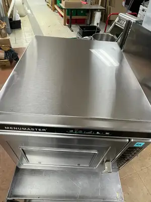 Used Amana Used 2016 Amana RC17SD2OSI Commercial Heavy Volume Microwave 208/230V 1700W - RK Restaurant Equipment (Miscellaneous) Illinois US | Falcon Restaurant Supply #1374906