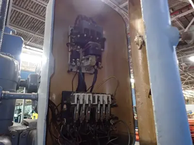 The American Tool Works Co 4 Ft Arm X  15" Column Radial Arm Drill