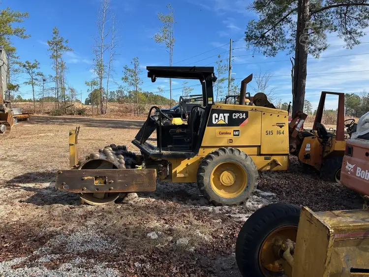 Used 2016 CATERPILLAR CP34 Vibratory Rollers South Carolina US | Palmetto Machinery #1436778