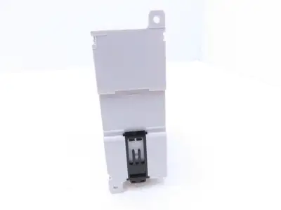 Keyence SL-R11 Safety Relay Control Unit 24VDC Din Rail Mount