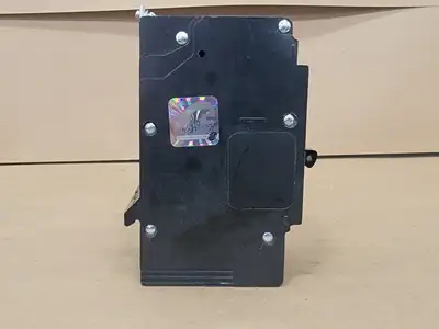 NEW SQUARE D EDB36030