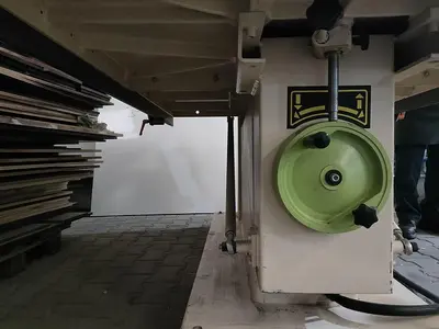 USED 2016 GOMAD FG-2 TOP SPINDLE