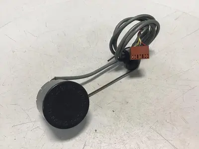 USED SENSOR TECH ST8831 20-10-1972-013