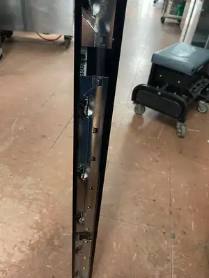 New | in-Stock GE New GE-LT306041EDL-SB Left LED Light Bar for Refrigerated Merchandiser Displays Chiller & Refrigeration Parts Illinois US | Falcon Restaurant Supply #1375783