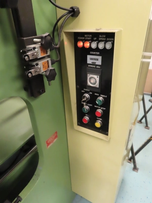 Used CHICAGO DREIS & KRUMP HPB 4015 Press Brakes North Dakota US | Machinesused.com #1328204