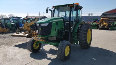 USED 2014 JOHN DEERE 6105D