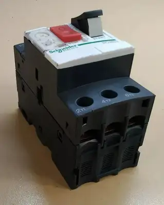 Schneider Electric GV2ME06 Motor Circuit Breaker IEC/EN 60947-4-1 4D8