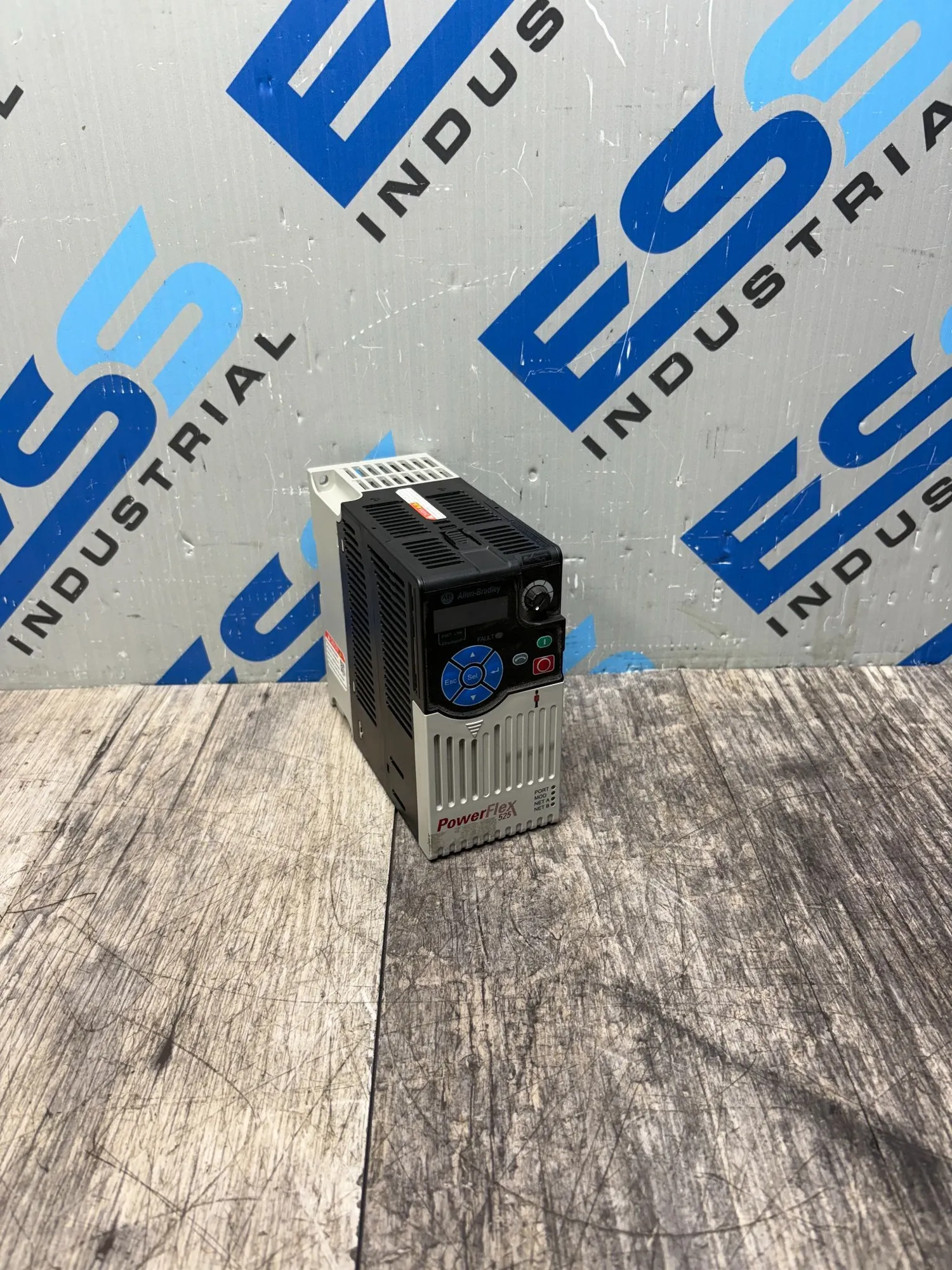 USED ALLEN BRADLEY 25B-A4P8N104