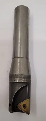 Used _UNKNOWN_ R8 TOOLING Shell Mills Kentucky US | Aucto #1342207