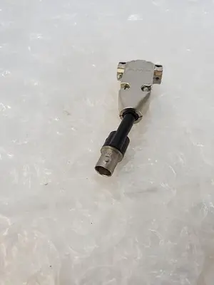 D-SUB CONNECTOR AMP